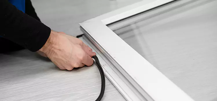 Commercial Door Weather Stripping Gatineau